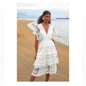 NWOT Farm Rio Off White Richelier MIDI Tiered Dress Eyelet Embroidery size XS